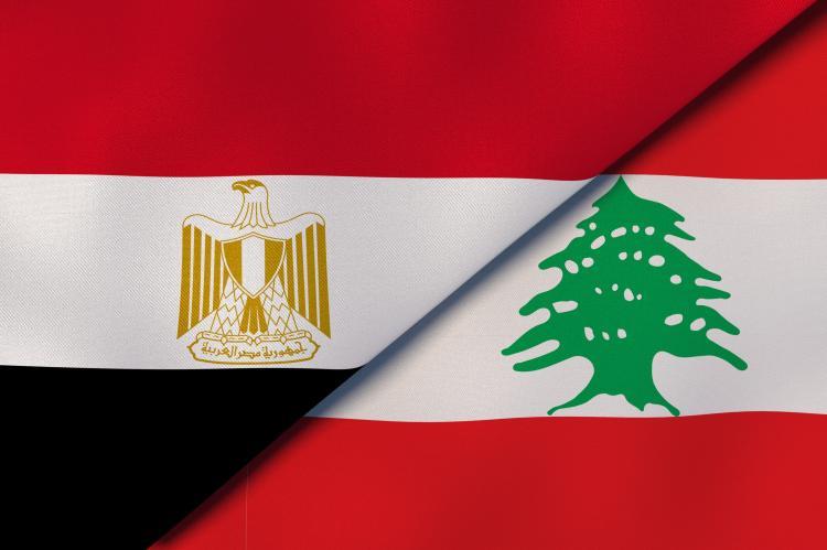 Flags of Egypt and Lebanon (© Shutterstock/Maksym Kapliuk)