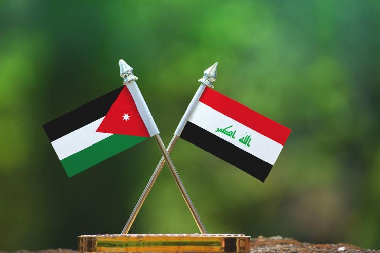 Flags of Iraq & Jordan (© Shutterstock/Aritra Deb)