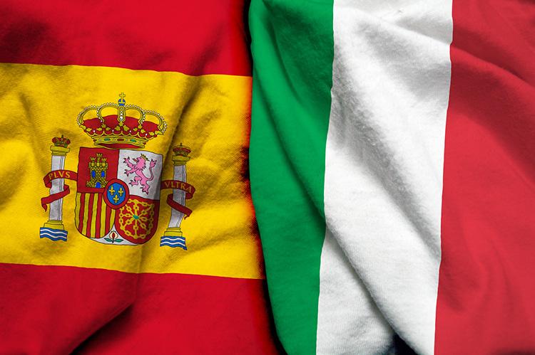Flags of Spain & Italy (© Shutterstock/Aritra Deb)
