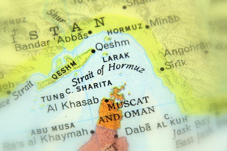 Strait of Hormuz on a map (copyright by Shutterstock/Jarretera) 