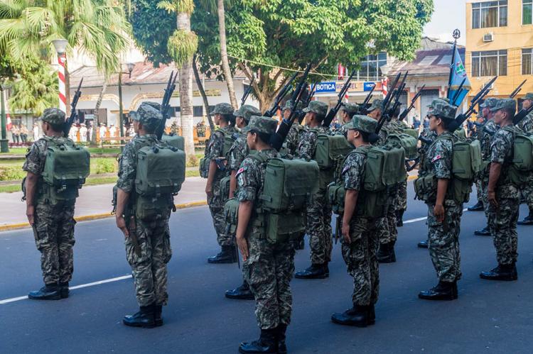 Peru military getting ready to protect pipelines (Matyas Rehak / Shutterstock)