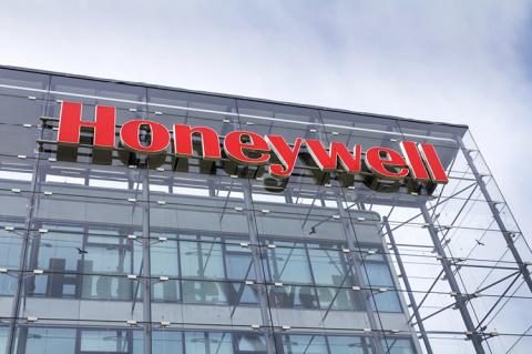 Honeywell HQ in Prague (copyright by Shutterstock/josefkubes)