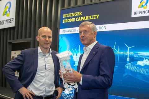 Akselos CEO Thomas Leurent (left) and Bilfinger CEO Tom Blades (right) at Offshore Europe 2019. (copyright Bilfinger)