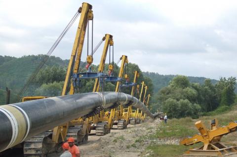 Study finds that pipelines are a safer means of transporting oil and gas than rail (© Dr. Hans-Joachim Bayer)