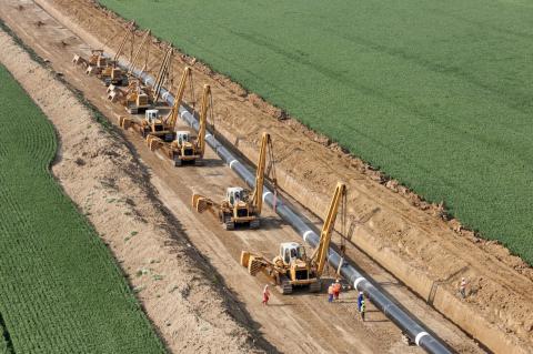 Max Streicher Building Two Major Gas Pipelines in France, Enhancing European Energy Security (© 2016 Max Streicher)
