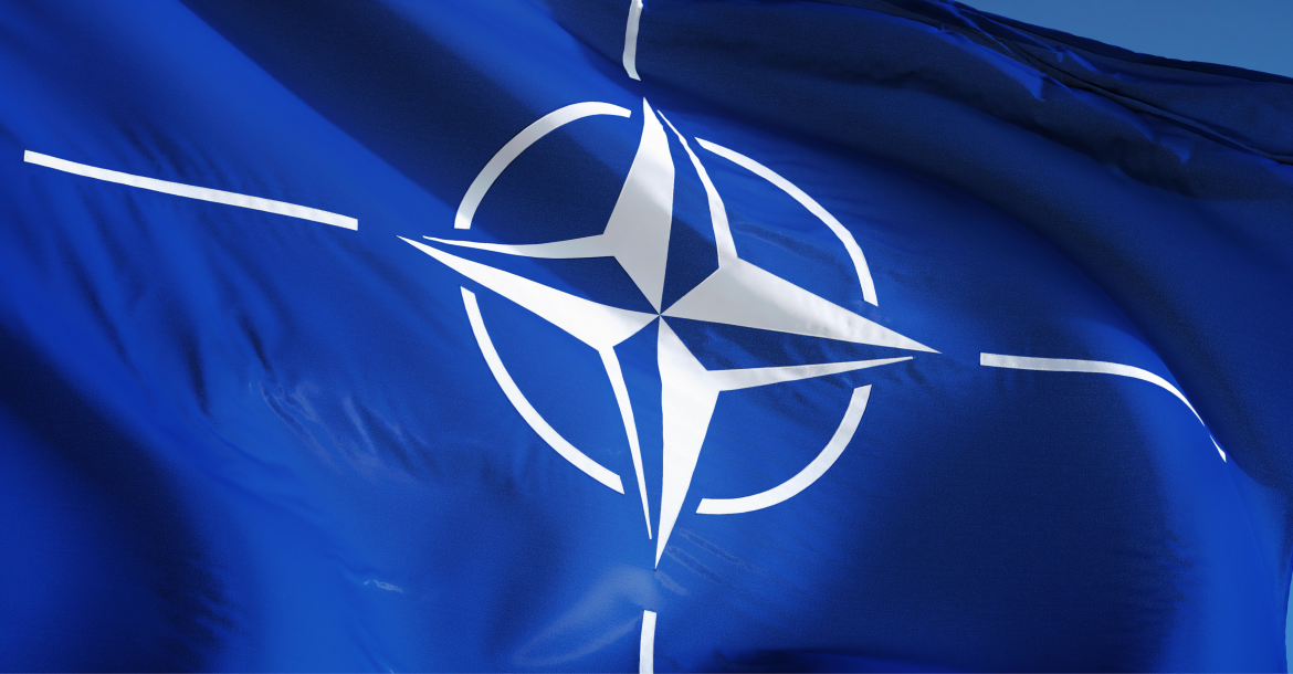 Flag of NATO - the North Atlantic Treaty Organization (© Shutterstock/railway fx)